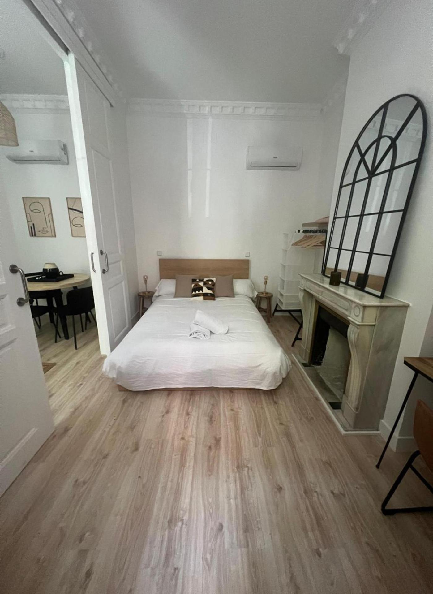 Апартаменти Cool&Central Apt Para 7Pax En Justicia-Centro Мадрид Екстер'єр фото